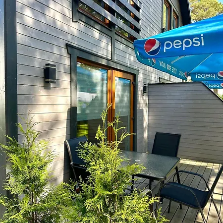 Ostrowski Zakatek - Деревянный коттедж Острово